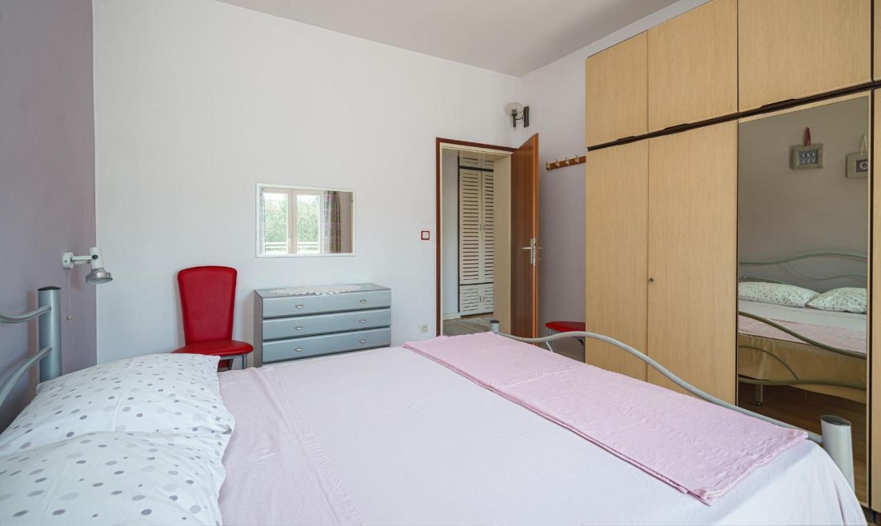 Apartments & Rooms Milena 沃迪切 外观 照片